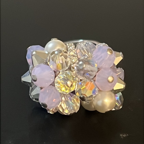 Vintage Swarovski Aura Borealis Crystal & Pearl Beaded Bow Ring - Picture 13 of 16